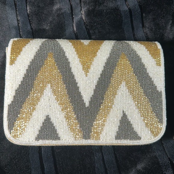 Awesome rich look purse classy sassy….own design wear purse - Picture 3 of 5